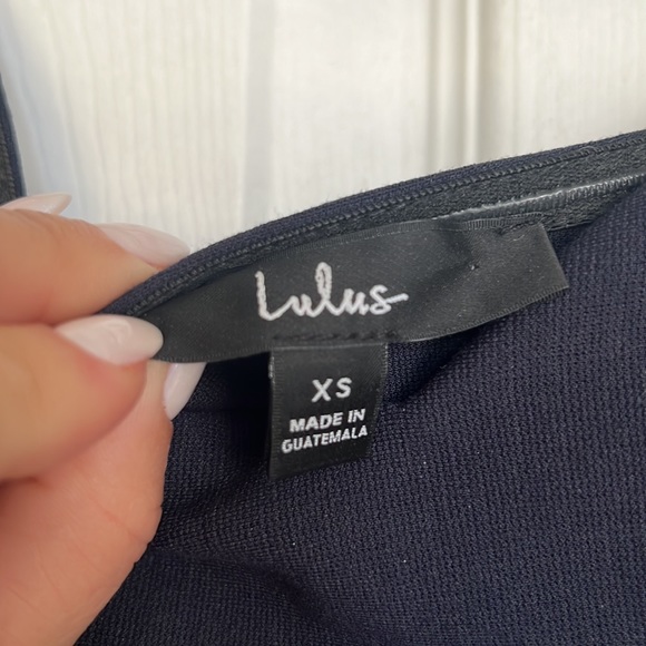 Worn once - Lulus dress - Picture 8 of 9